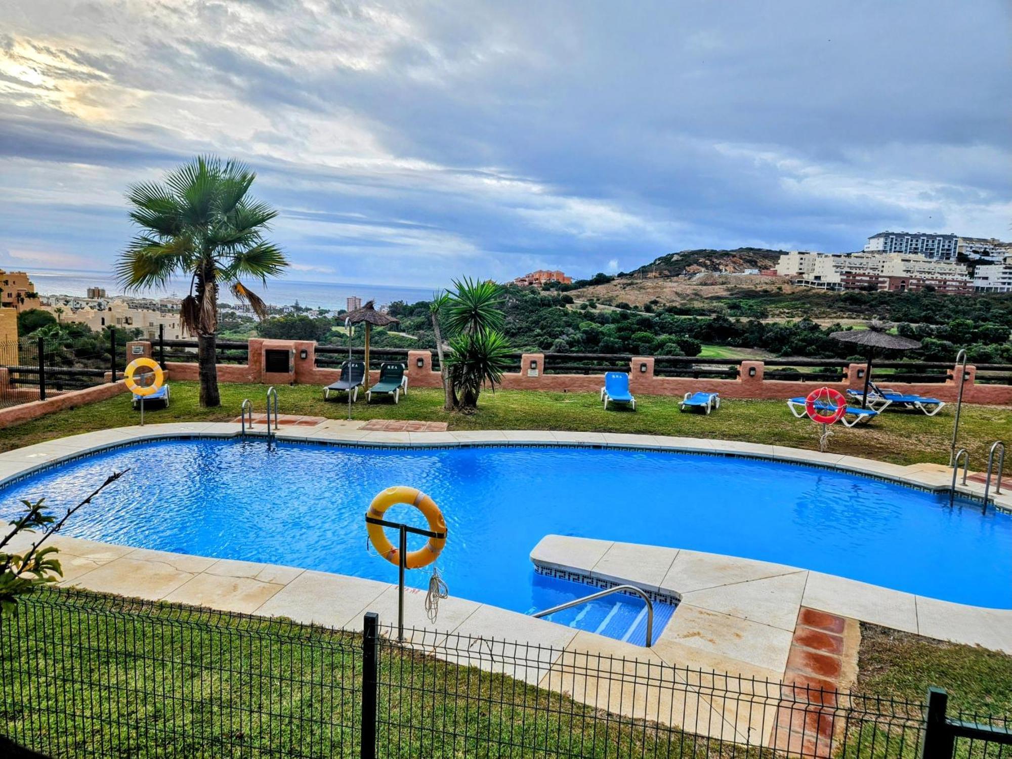 Coto Real Duquesa 2 Bed Spectacular Sea And Pool Views * Manilva